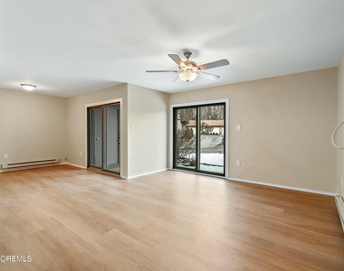 43 Eastport Court - Photo Thumbnail 4