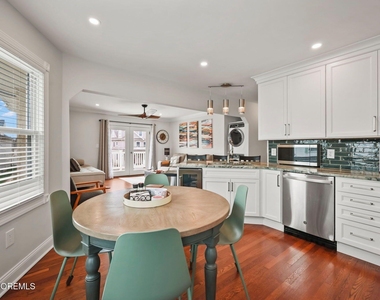 110 11th Avenue - Photo Thumbnail 9