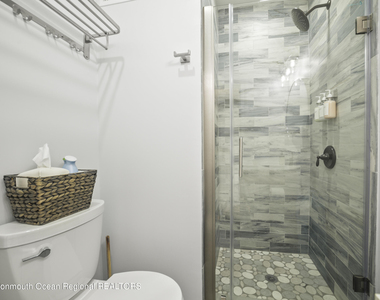 110 11th Avenue - Photo Thumbnail 13