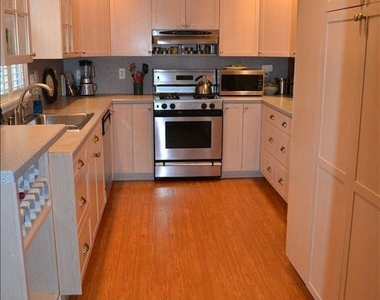 418 5th Avenue - Photo Thumbnail 9