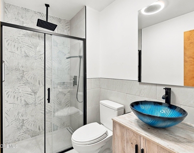 137 Marina Bay Court - Photo Thumbnail 18
