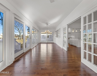 954 Barnegat Lane - Photo Thumbnail 43
