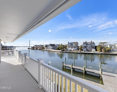 954 Barnegat Lane - Photo Thumbnail 100