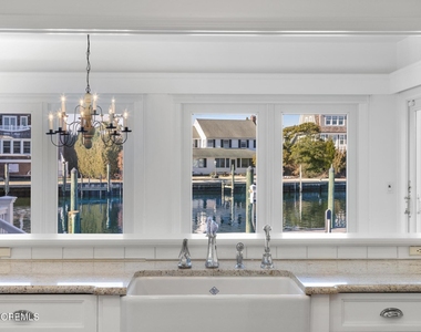 954 Barnegat Lane - Photo Thumbnail 32