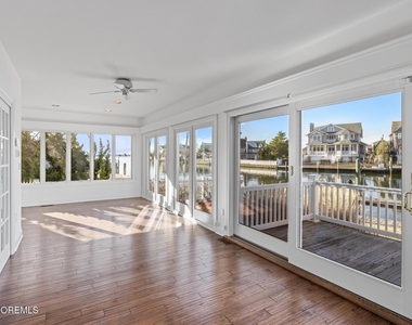 954 Barnegat Lane - Photo Thumbnail 41