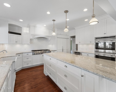 954 Barnegat Lane - Photo Thumbnail 29