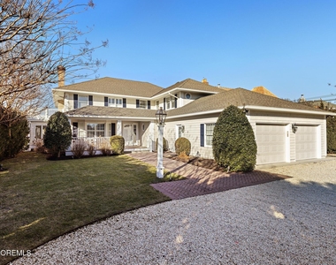 954 Barnegat Lane - Photo Thumbnail 2