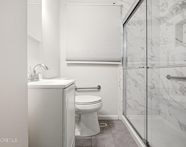 328 Aldrich Road - Photo Thumbnail 9