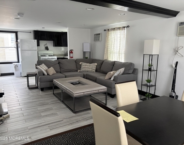 410 Burlington Avenue - Photo Thumbnail 1