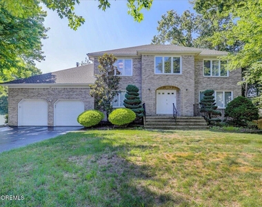 25 Ryan Road - Photo Thumbnail 2