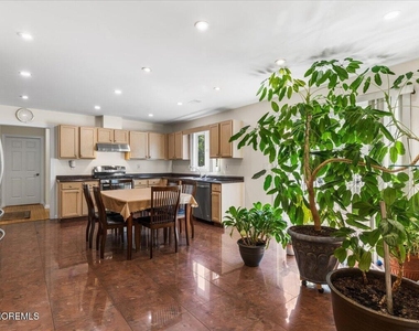 25 Ryan Road - Photo Thumbnail 9