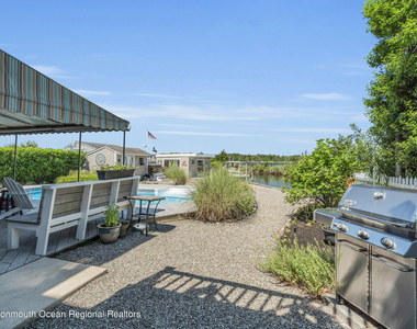 1613 Northstream Parkway - Photo Thumbnail 29