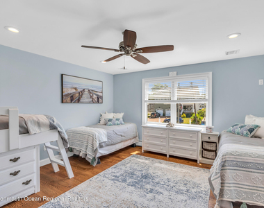 1613 Northstream Parkway - Photo Thumbnail 14