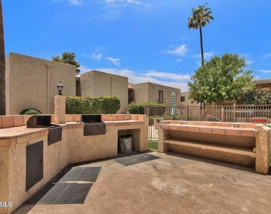 3314 N 68th Street N - Photo Thumbnail 30