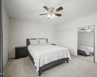 3314 N 68th Street N - Photo Thumbnail 17