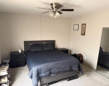 3314 N 68th Street N - Photo Thumbnail 10