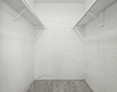 3314 N 68th Street N - Photo Thumbnail 14