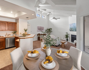 1017 E Maryland -- - Photo Thumbnail 12