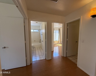 4855 W Buffalo Street - Photo Thumbnail 15