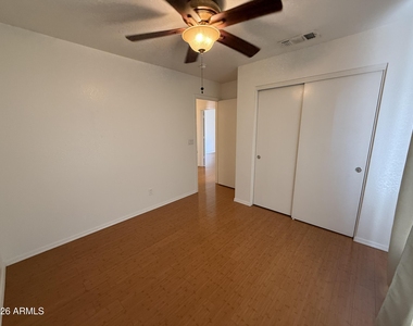 4855 W Buffalo Street - Photo Thumbnail 19