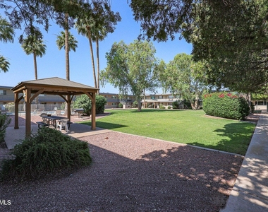 1111 E Turney Avenue - Photo Thumbnail 1