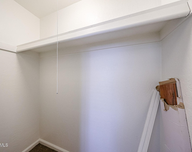 1111 E Turney Avenue - Photo Thumbnail 24