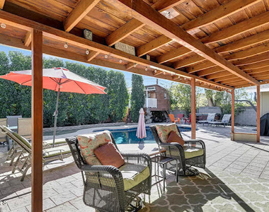 3909 E Whitton Avenue - Photo Thumbnail 4