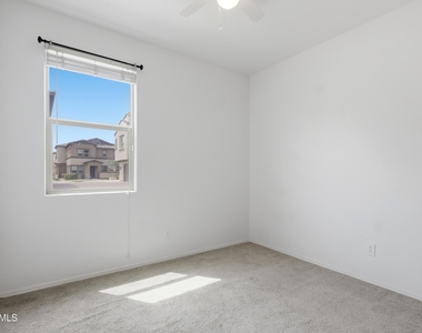 14870 W Encanto Boulevard - Photo Thumbnail 10