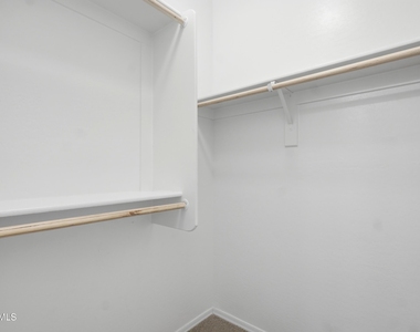 14870 W Encanto Boulevard - Photo Thumbnail 18
