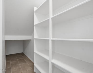 14870 W Encanto Boulevard - Photo Thumbnail 9