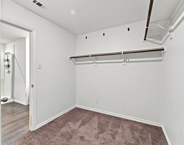 601 Banner Avenue - Photo Thumbnail 24