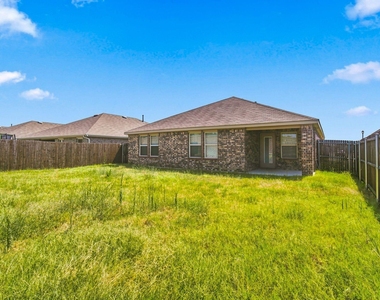 601 Banner Avenue - Photo Thumbnail 2