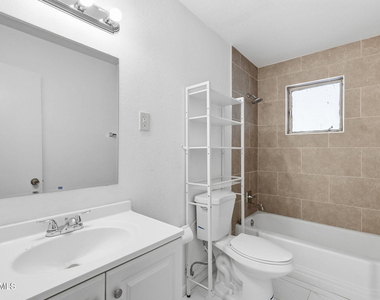 2401 N 66th Street - Photo Thumbnail 33