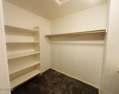 15106 W Sells Drive - Photo Thumbnail 19