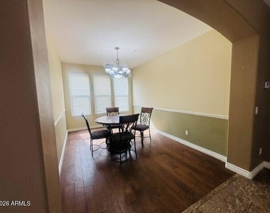 15106 W Sells Drive - Photo Thumbnail 10