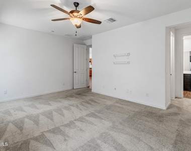 16209 W La Ventilla Way - Photo Thumbnail 12