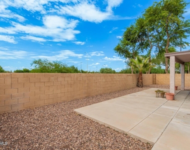 410 E Kent Avenue - Photo Thumbnail 20