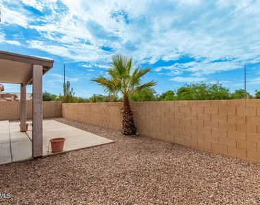 410 E Kent Avenue - Photo Thumbnail 19