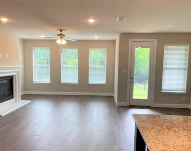 15779 Mossy Oak Lane - Photo Thumbnail 6
