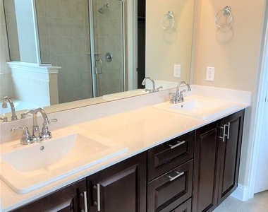 15779 Mossy Oak Lane - Photo Thumbnail 13