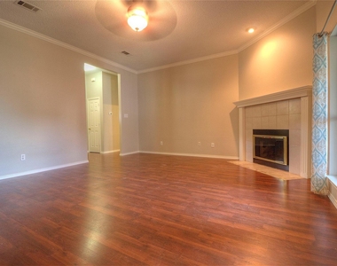 7409 Glen Drive - Photo Thumbnail 2