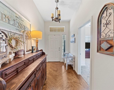 201 Mill Street - Photo Thumbnail 6