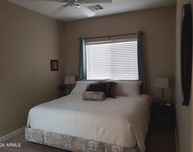 208 E Caribbean Drive - Photo Thumbnail 15