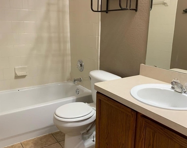 8532 Minturn Drive - Photo Thumbnail 26