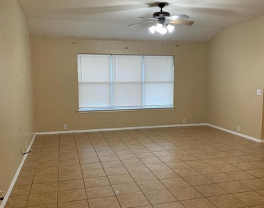 8532 Minturn Drive - Photo Thumbnail 15