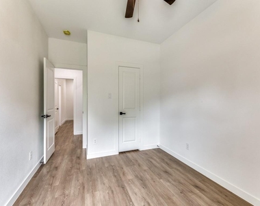 747 N Wilhite Street - Photo Thumbnail 19
