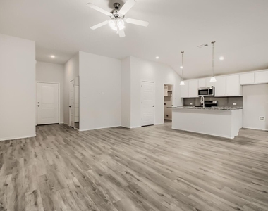 1300 Avenue C - Photo Thumbnail 3