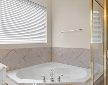 4409 Mitchell Lane - Photo Thumbnail 29