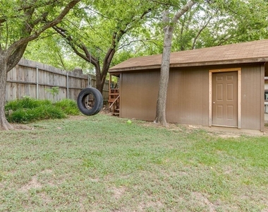 7820 Kermit Avenue - Photo Thumbnail 28