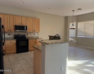 26216 N 73rd Avenue - Photo Thumbnail 3